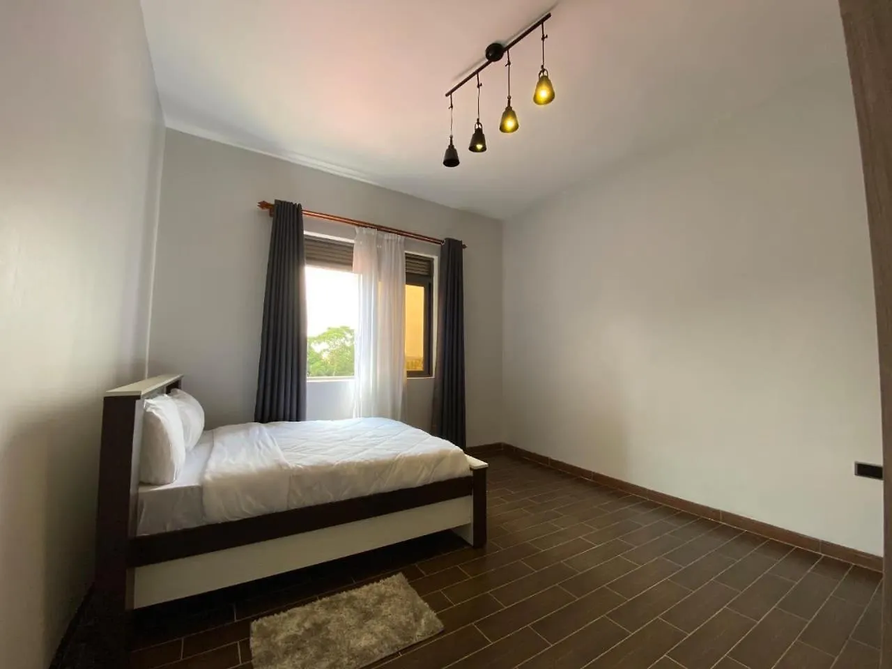 Lobo Properties Kampala 0*,  Uganda